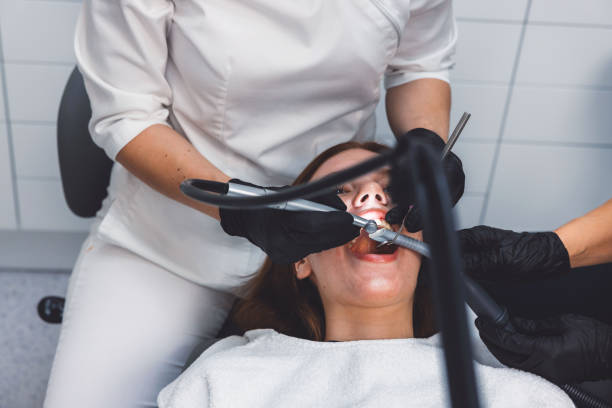 Best Weekend Emergency Dentist in Palm Springs North, FL
